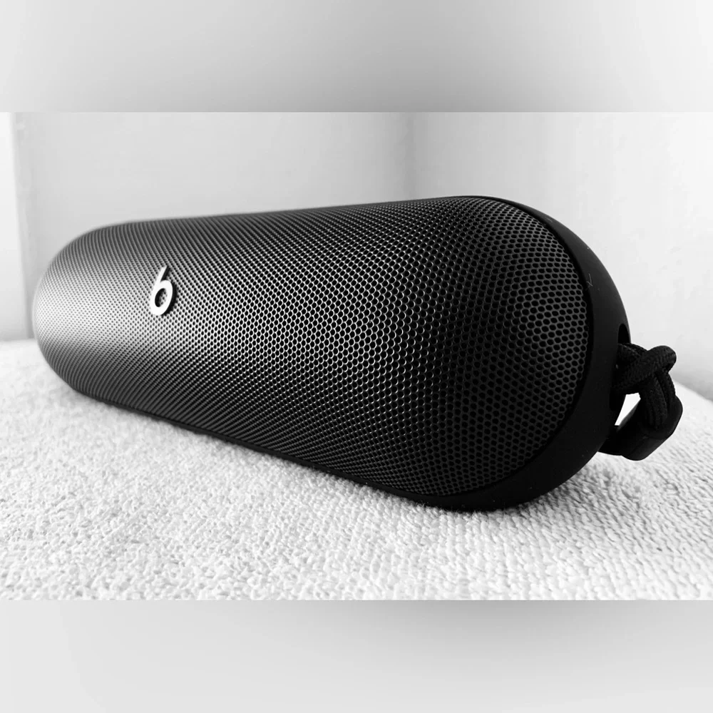 Beats by Dr. Dre Pill
Portable Bluetooth Speaker~Matte Black *A3211 - Picture 1 of 13